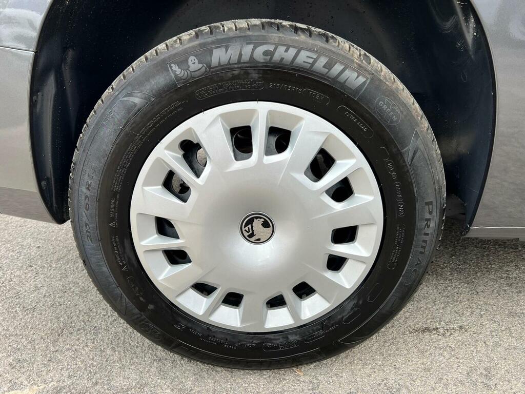 Vauxhall Combo-e Life 2024 74 52Kwh  #48