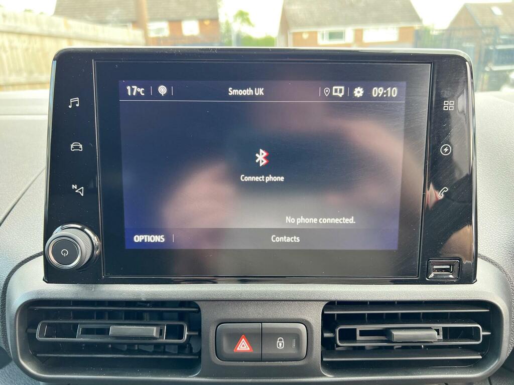 Vauxhall Combo-e Life 2024 74 52Kwh  #40