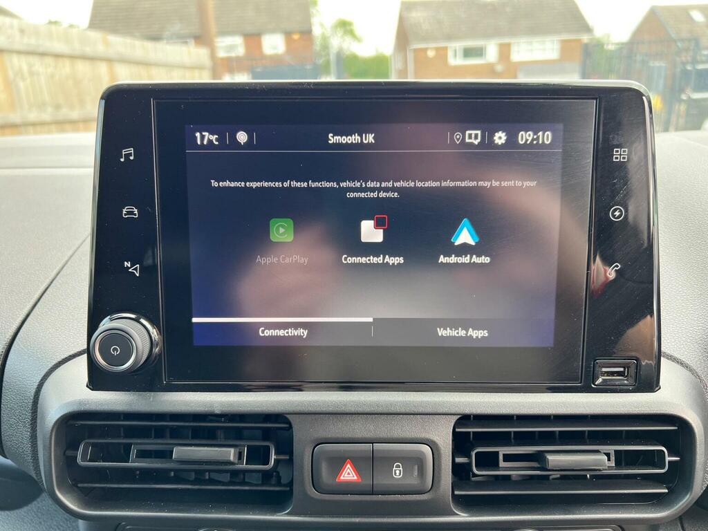 Vauxhall Combo-e Life 2024 74 52Kwh  #38