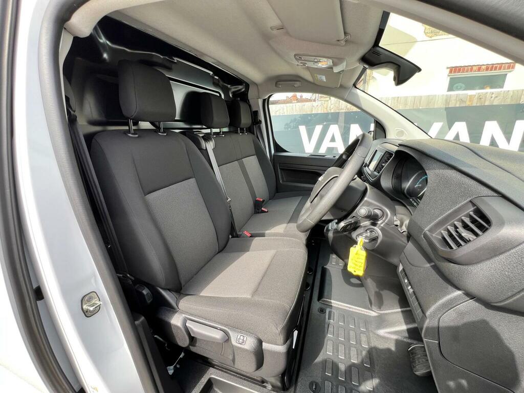 Vauxhall Vivaro 2900 Edition Ss Grey #17