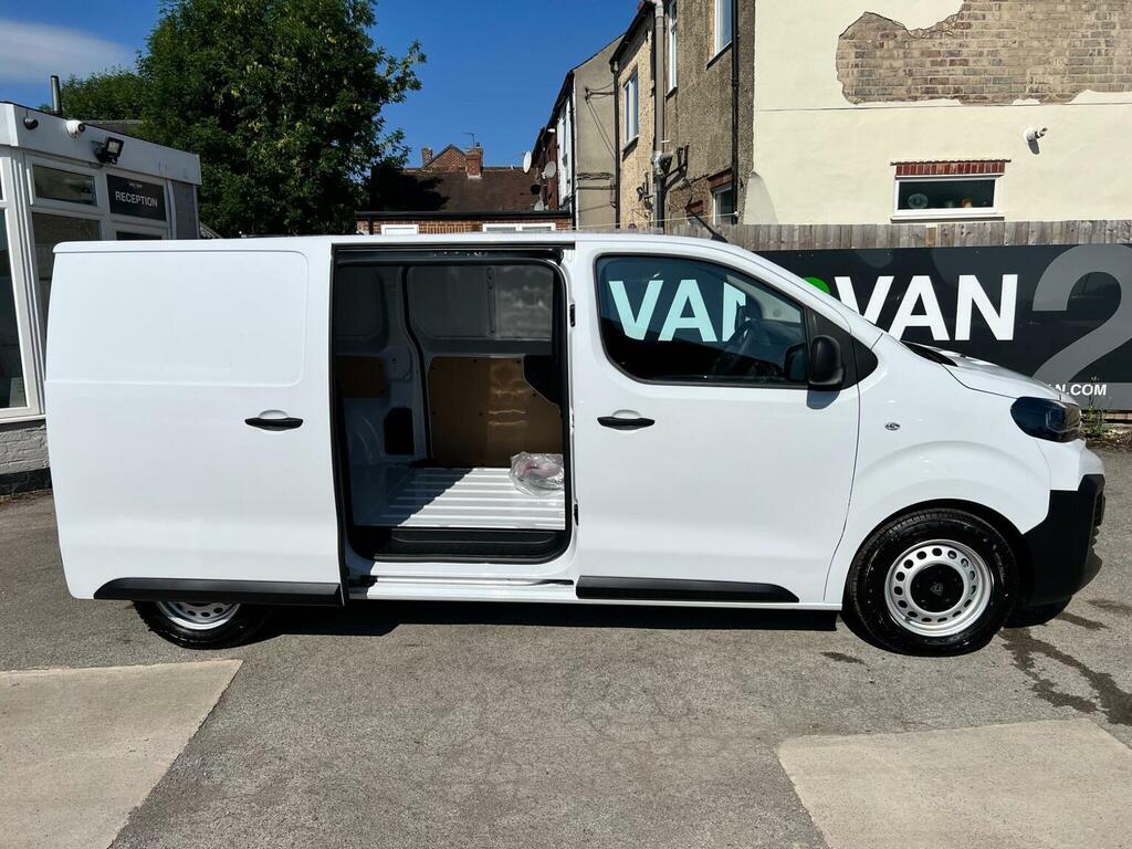 Peugeot E-Expert Panel Van E 1000 75Kwh Professional Long Panel Van #12