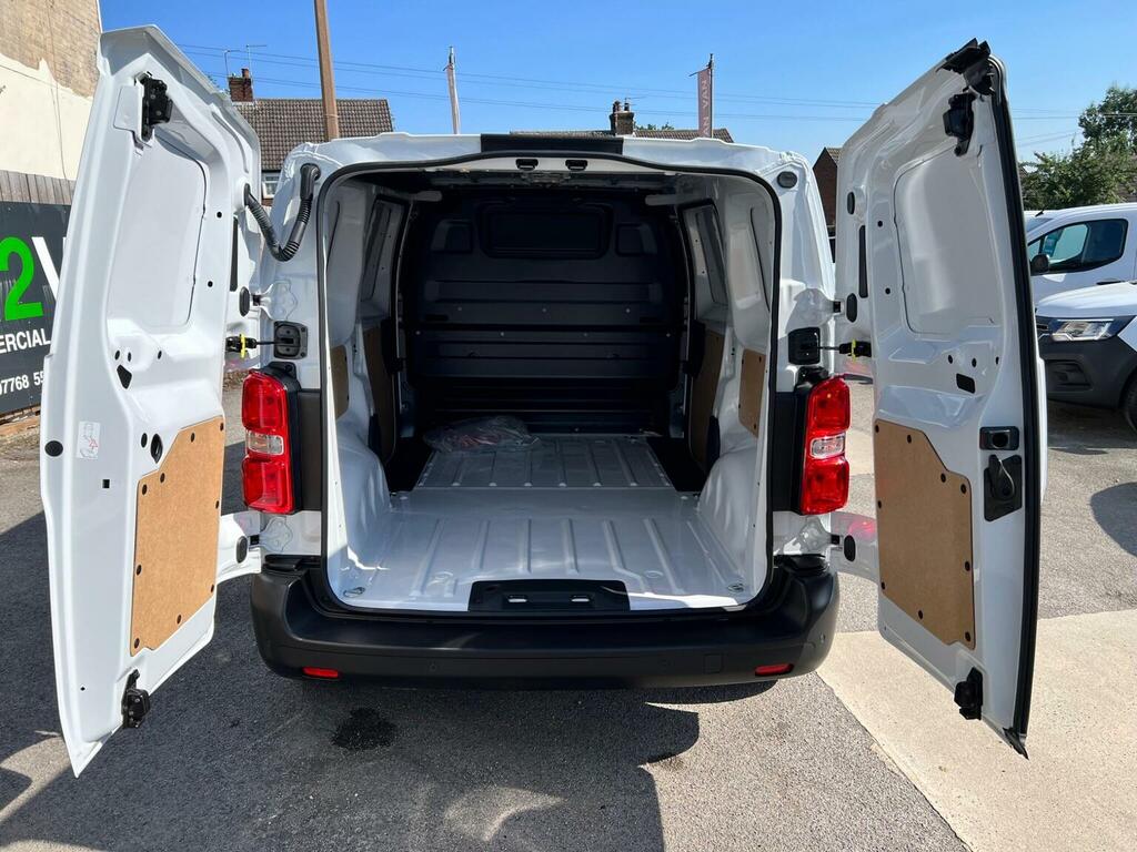 Peugeot E-Expert Panel Van E 1000 75Kwh Professional Long Panel Van #8