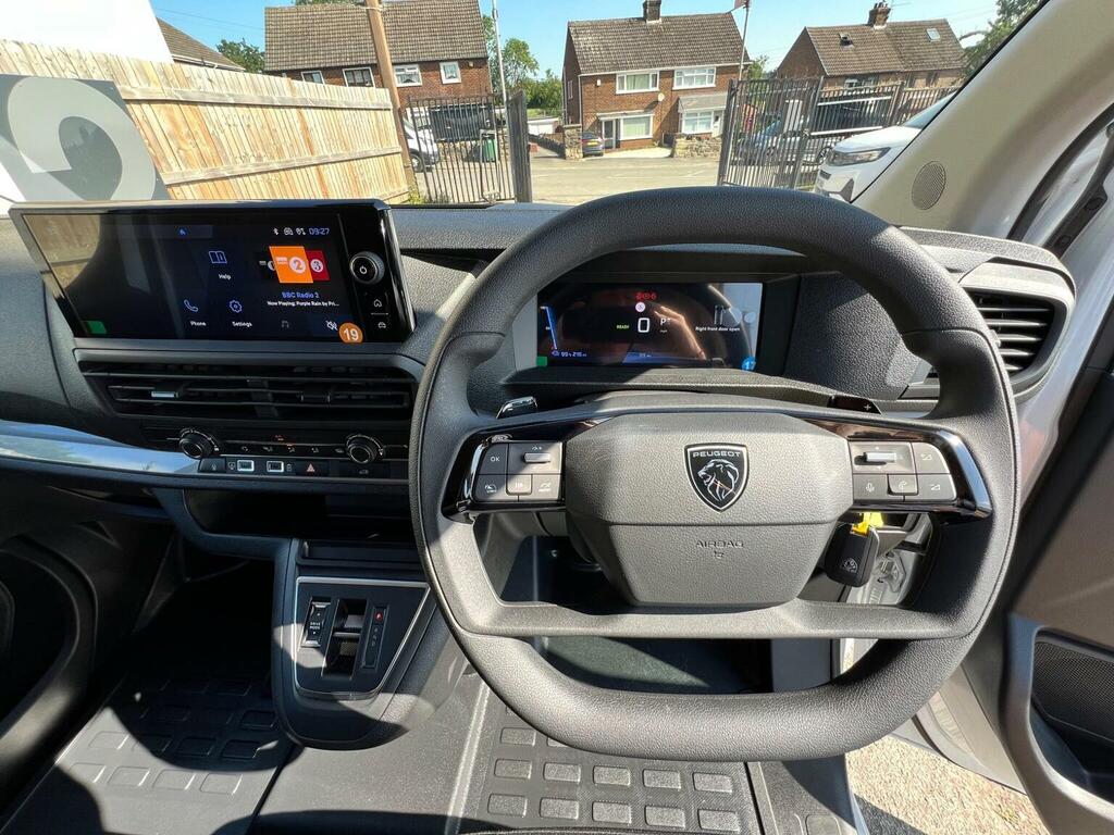 Peugeot E-Expert Panel Van E 1000 75Kwh Professional Long Panel Van #24