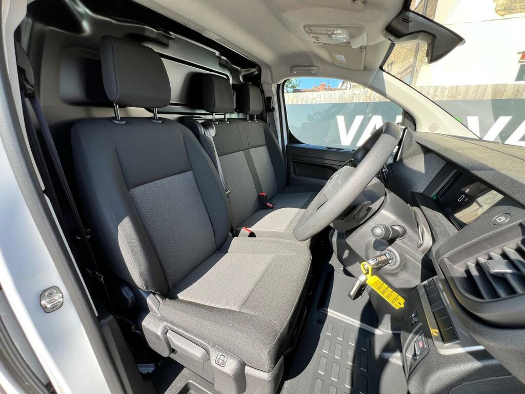 Peugeot E-Expert Panel Van E 1000 75Kwh Professional Long Panel Van #16