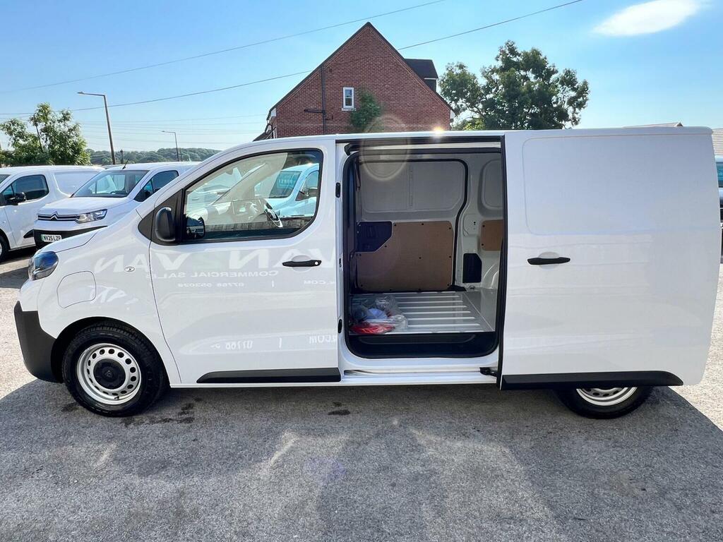 Peugeot E-Expert Panel Van 75Kwh Professional Standard Panel Van Au White #4