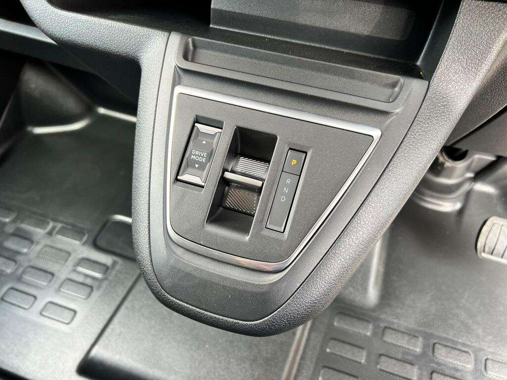 Peugeot E-Expert Panel Van 75Kwh Professional Standard Panel Van Au White #36