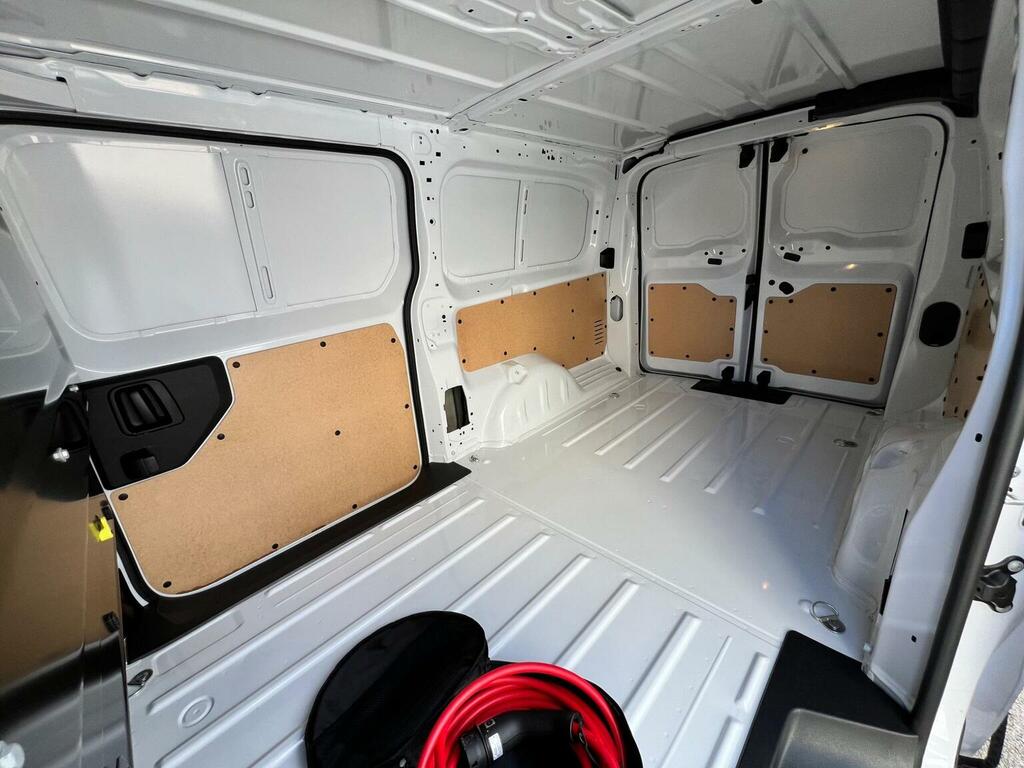 Vauxhall Vivaro Panel Van 75Kwh Pro XL Panel Van Lwb 6Dr 11K White #5