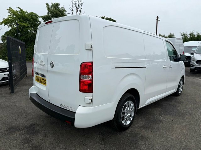 Vauxhall Vivaro Turbo D 2900 Sportive DY69ZGS White #2