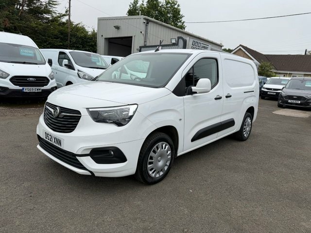 Vauxhall Combo Turbo D 2300 Sportive White
