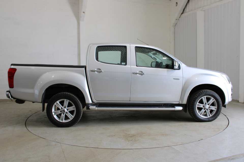 Isuzu D-Max D-max Yukon  #2