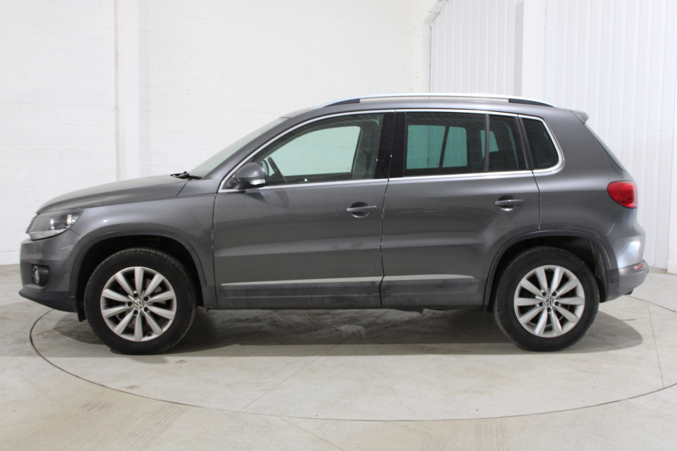 Volkswagen Tiguan Tiguan Match Tdi Bluemotion Technology 4Motion Sem LS15CYX  #6
