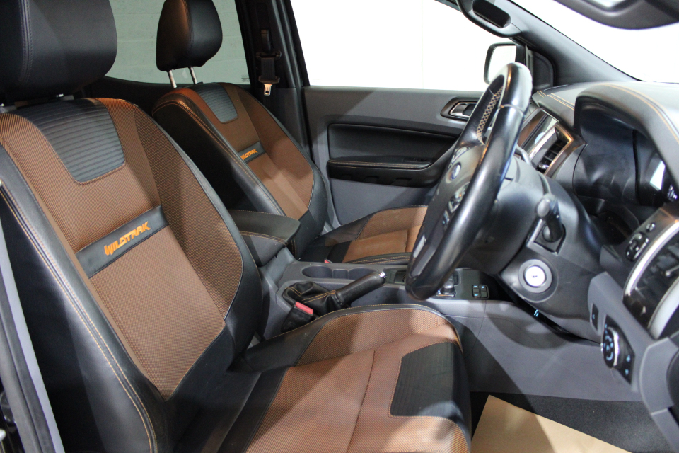 Ford Ranger Tdci Wildtrak Pickup Double Orange #11