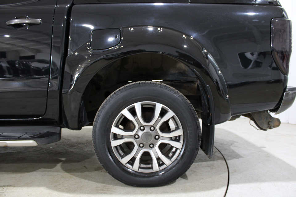 Ford Ranger Tdci Wildtrak Pickup Double Orange #28