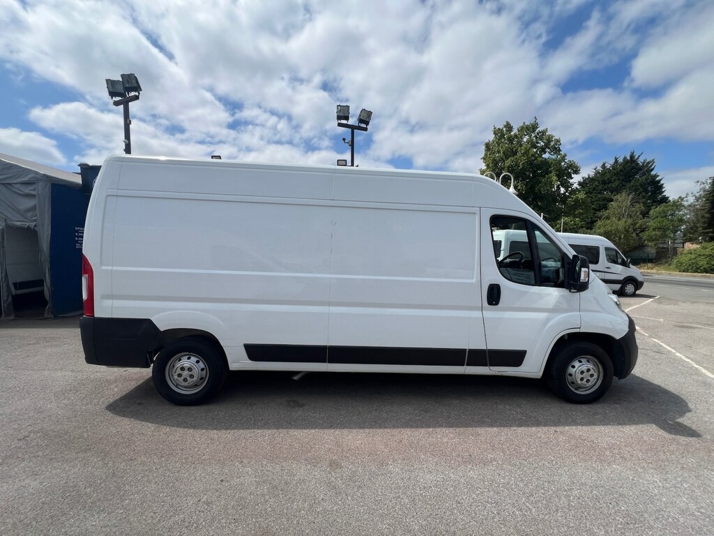 Citroen Relay 2.2 Bluehdi H2 Van 140Ps Enterprise White #3