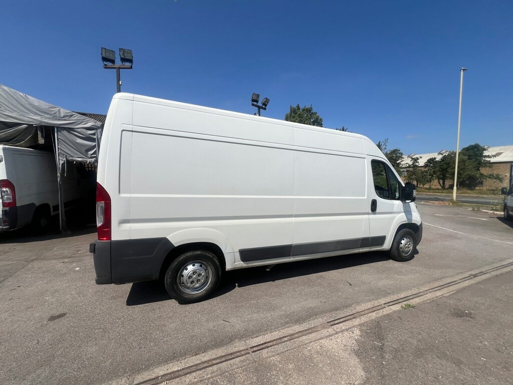 Peugeot Boxer Panel Van White #13