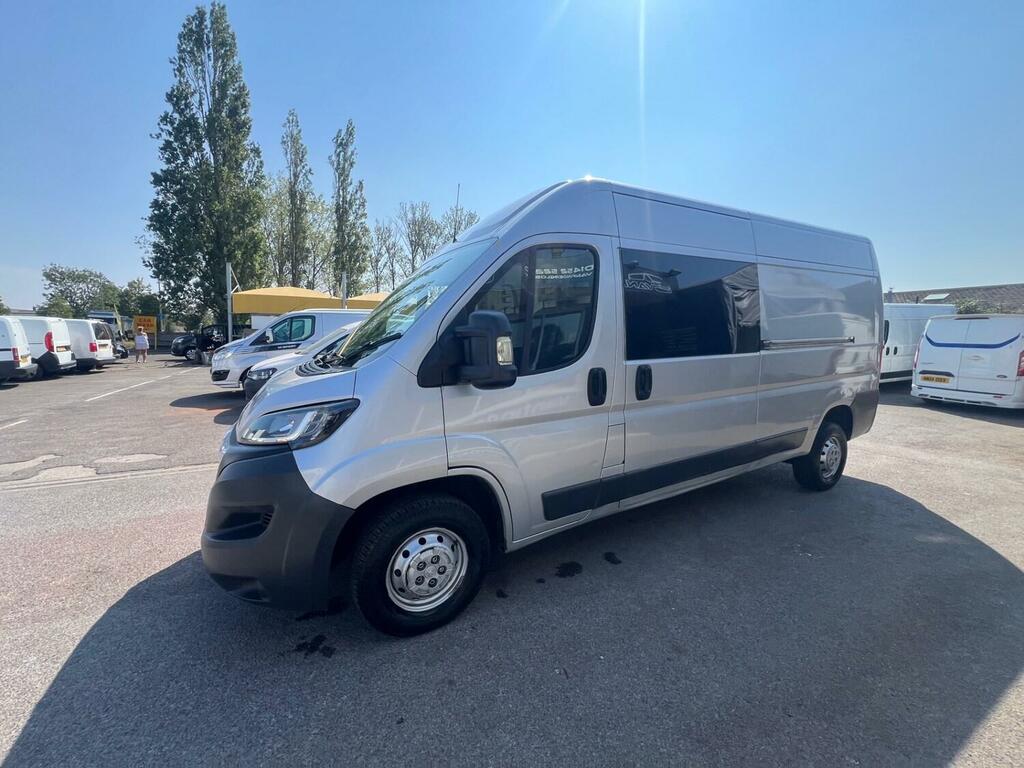 Peugeot Boxer 2.0 Bluehdi H2 Lwb Professional Van 130Ps Silver #3