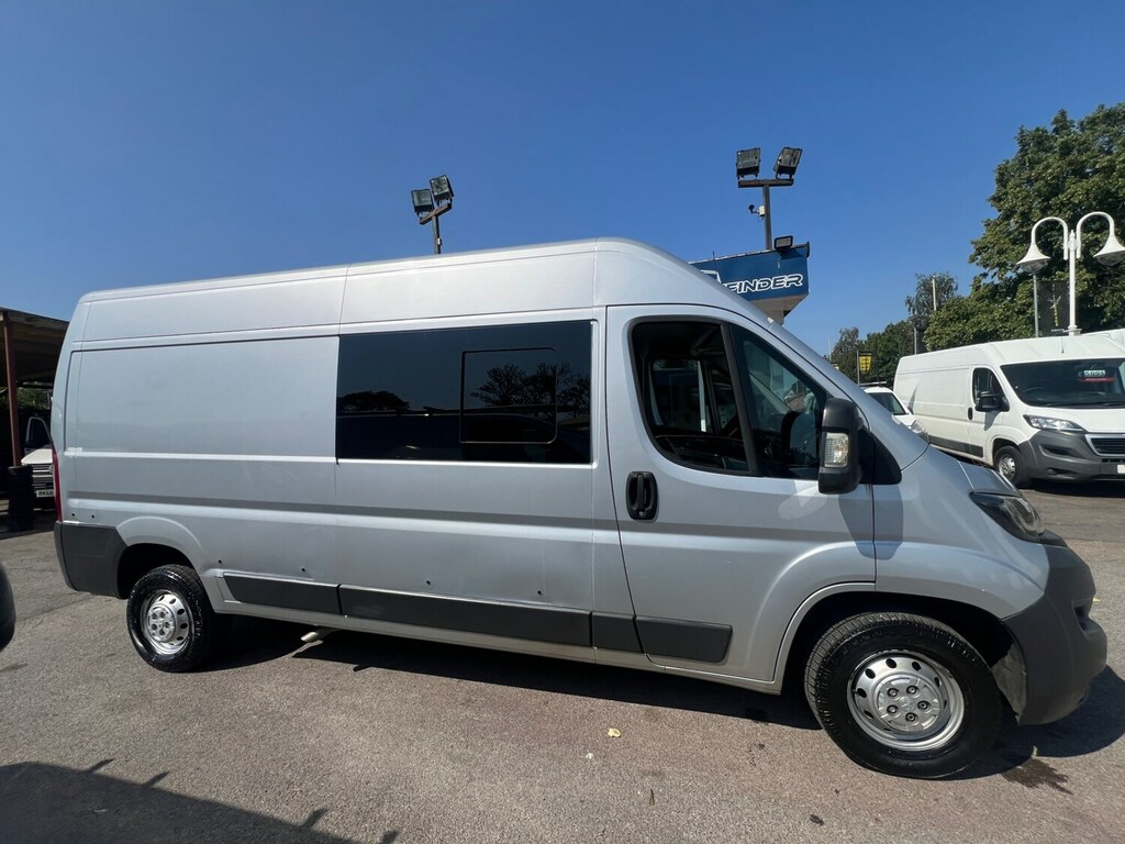 Peugeot Boxer 2.0 Bluehdi H2 Lwb Professional Van 130Ps Silver #2