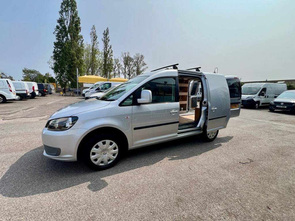 Volkswagen Caddy 1.6 Tdi C20 Match Blue #17