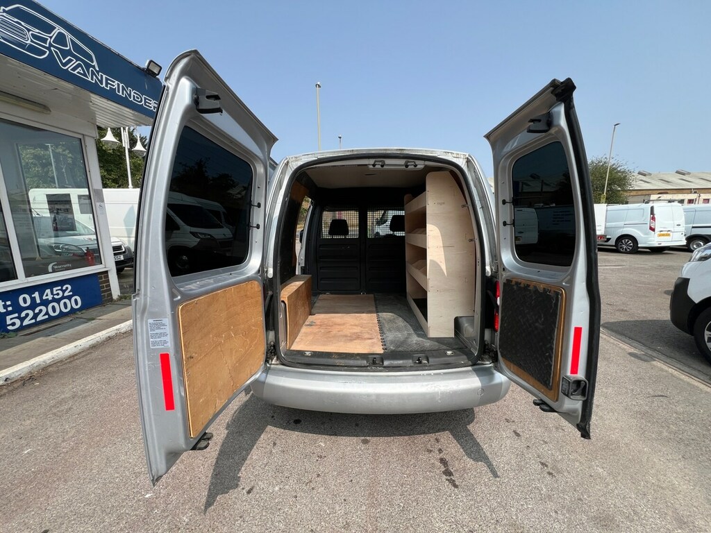 Volkswagen Caddy 1.6 Tdi C20 Match Blue #16
