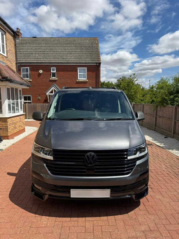 Volkswagen Transporter 2.0 Tdi T30 Highline Dsg Fwd Swb Euro 6 Ss EX72LHE Grey #4