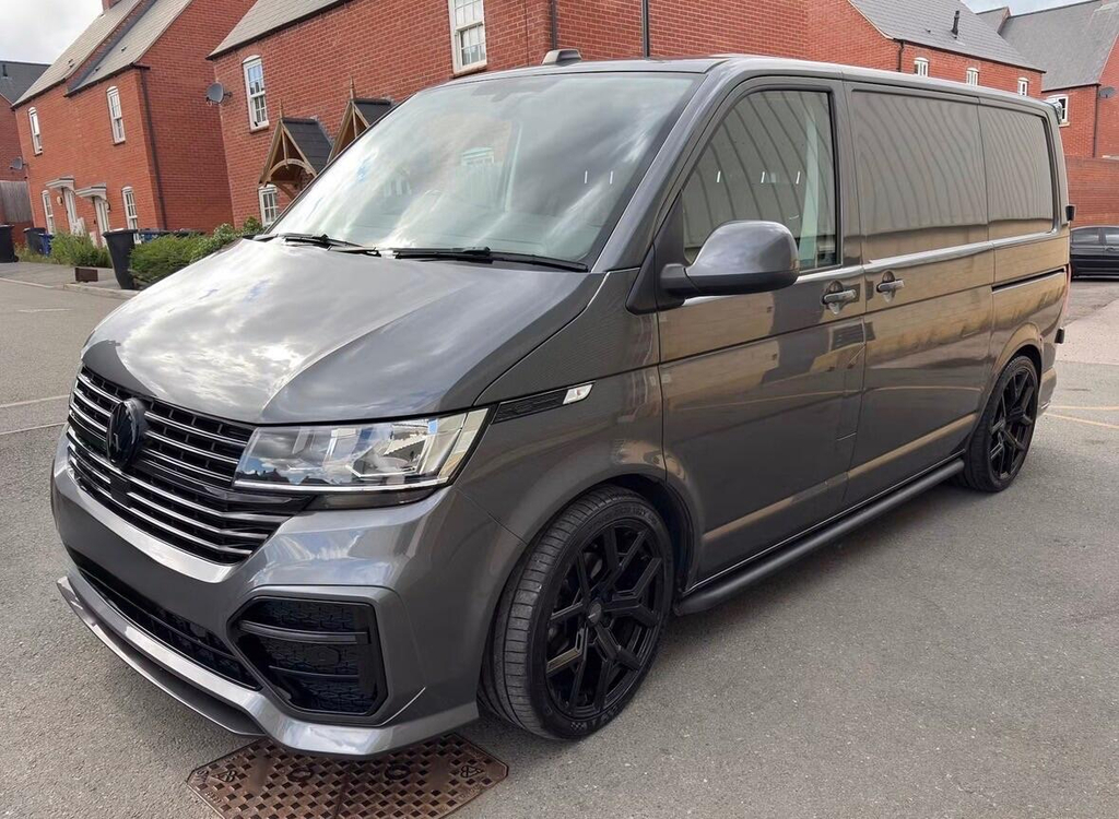 Volkswagen Transporter 2.0 Tdi T28 Highline Dsg Fwd Swb Euro 6 Ss 