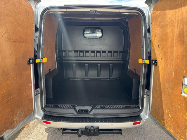 Ford Transit Custom 300 Limited L1 Swb Fwd 2.0 Ecoblue 130Ps Low Roof Silver #7