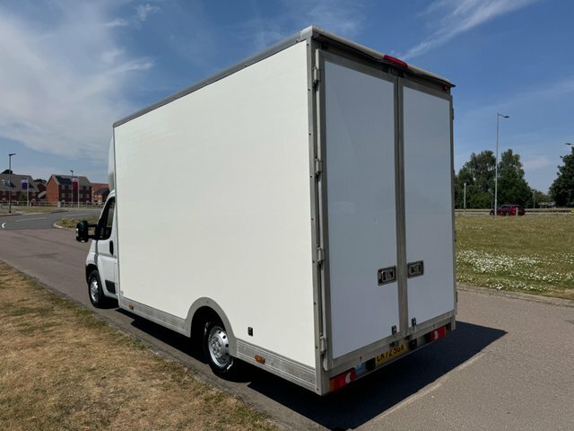Peugeot Boxer 2.2 Bluehdi 335 Low Floor Luton Lwb Eu6 White #5