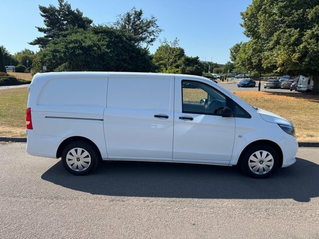 Mercedes-Benz Vito Premium Silver #9