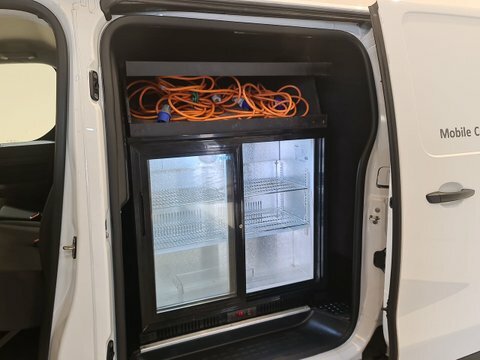 Vauxhall Vivaro 1.5 Turbo D MC24LZH #6