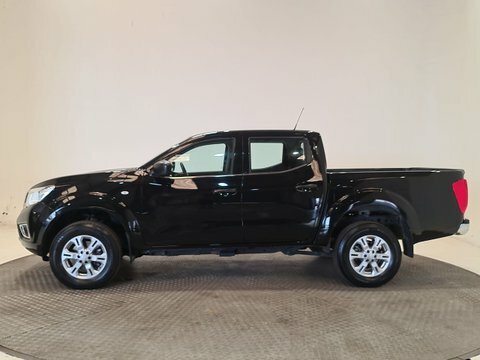 Nissan Navara 2.3 Dci Acenta  #3