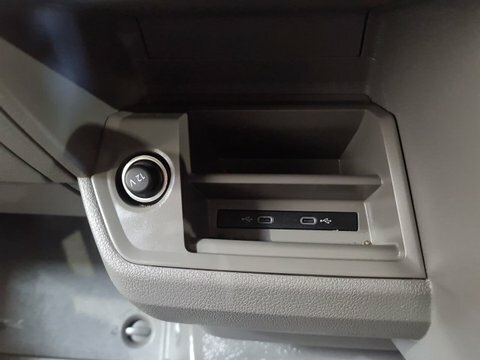 Volkswagen Crafter Startline White #28