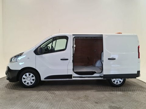 Renault Trafic 2.0 Dci Sl28 FG71NWT #6