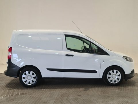 Ford Transit Courier 1.5 Tdci Trend L1 Euro 6 Grey #13