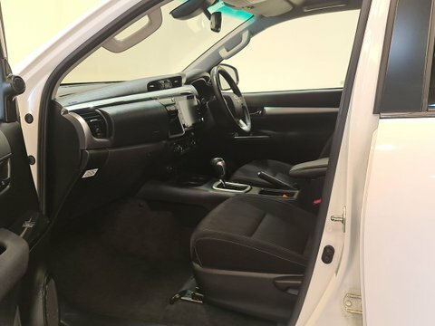 Toyota HILUX 2.4 D-4d Invincible #6
