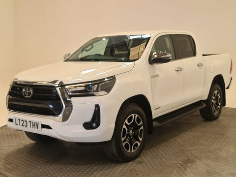 Toyota HILUX 2.4 D-4d Invincible #3