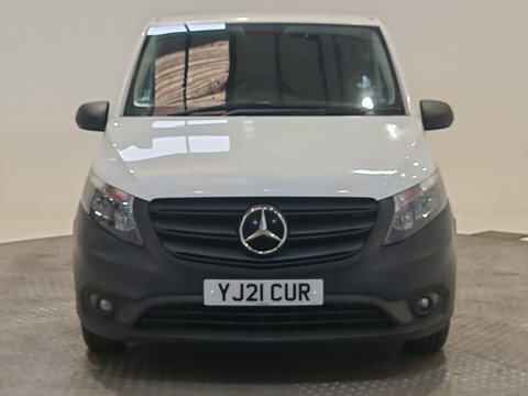 Mercedes-Benz Vito 2.0 Cdi 114 YJ21CUR #2