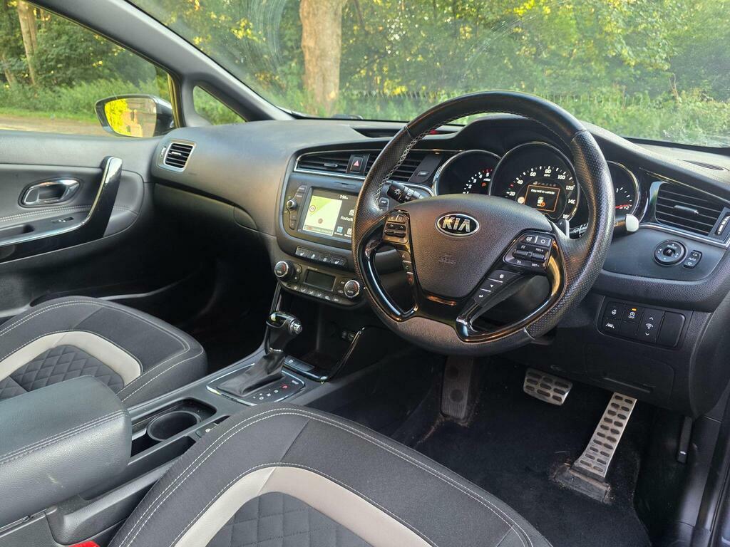 Kia Proceed 2 White #26