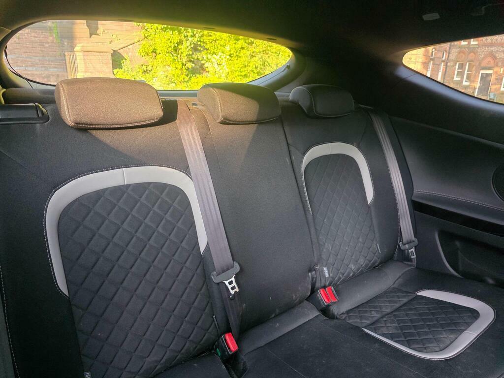 Kia Proceed 2 White #24