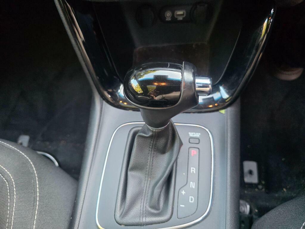 Kia Proceed 2 White #38
