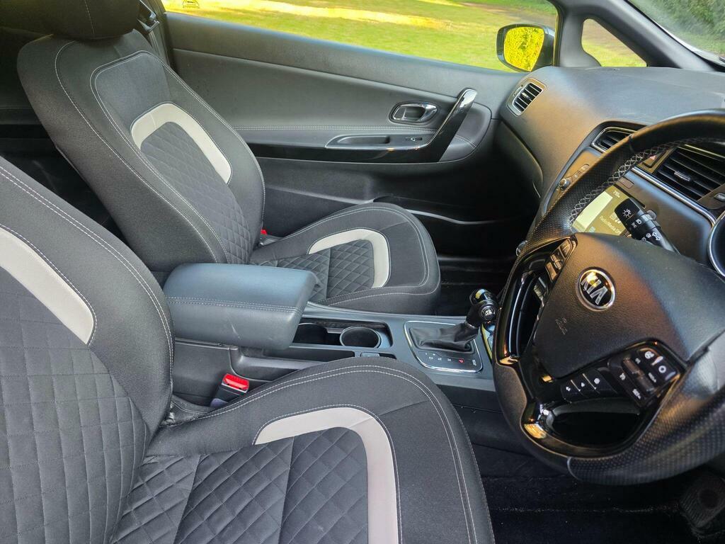 Kia Proceed 2 White #20