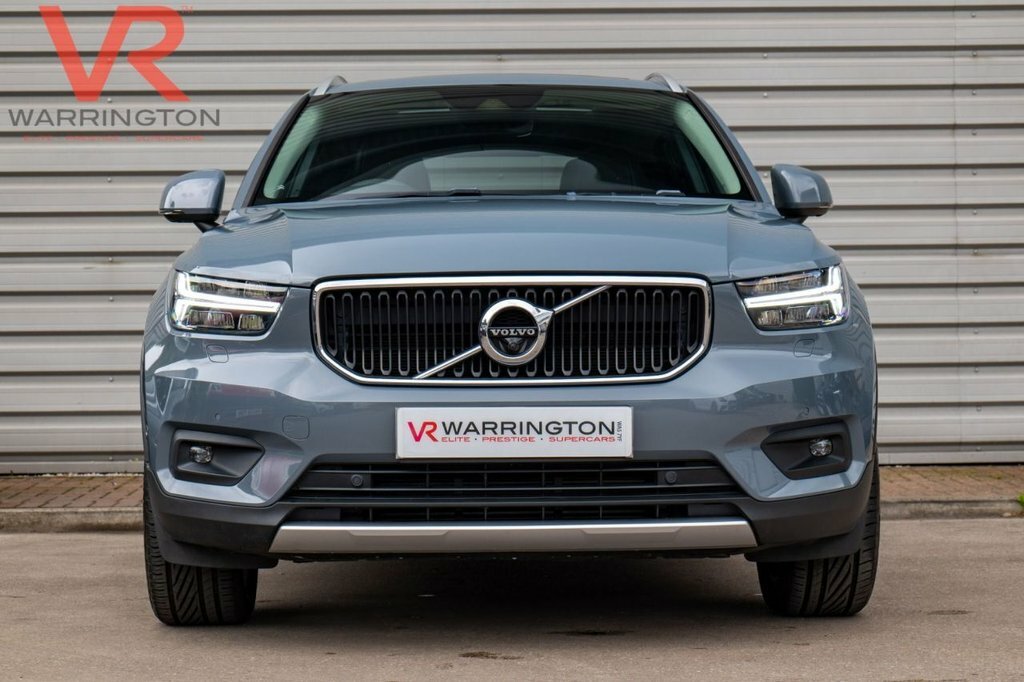 Volvo XC40 1.5L Momentum Pro Grey #4