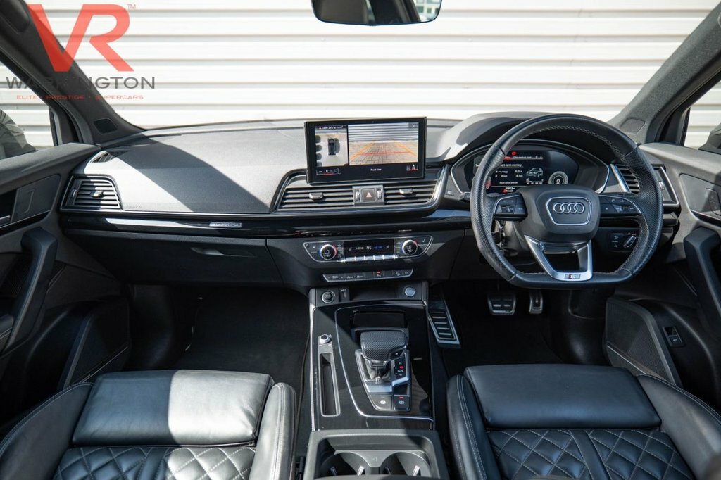Audi Q5 2L Edition 1 Black #2