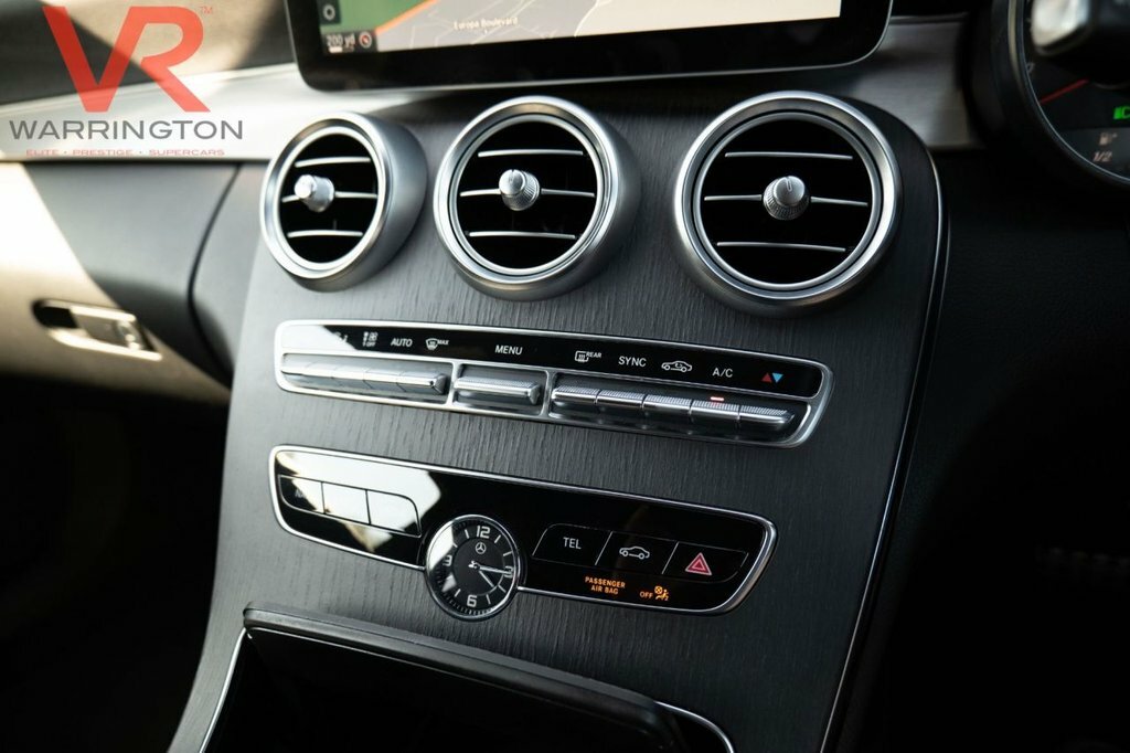 Mercedes-Benz C Class 2.0 C220d Sport Estate G-tronic Euro 6 White #23