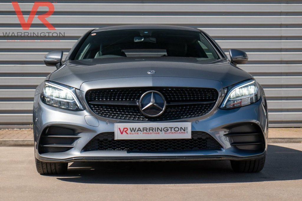 Mercedes-Benz C Class 2L Amg Line Grey #4