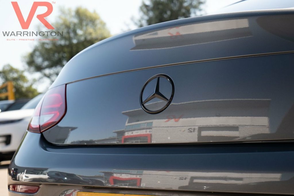 Mercedes-Benz C Class 2.0 C220d Sport Estate G-tronic Euro 6 White #33