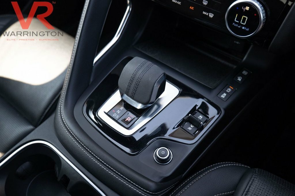 Jaguar E-Pace 2.0 P200 R-dynamic Hse Blue #23