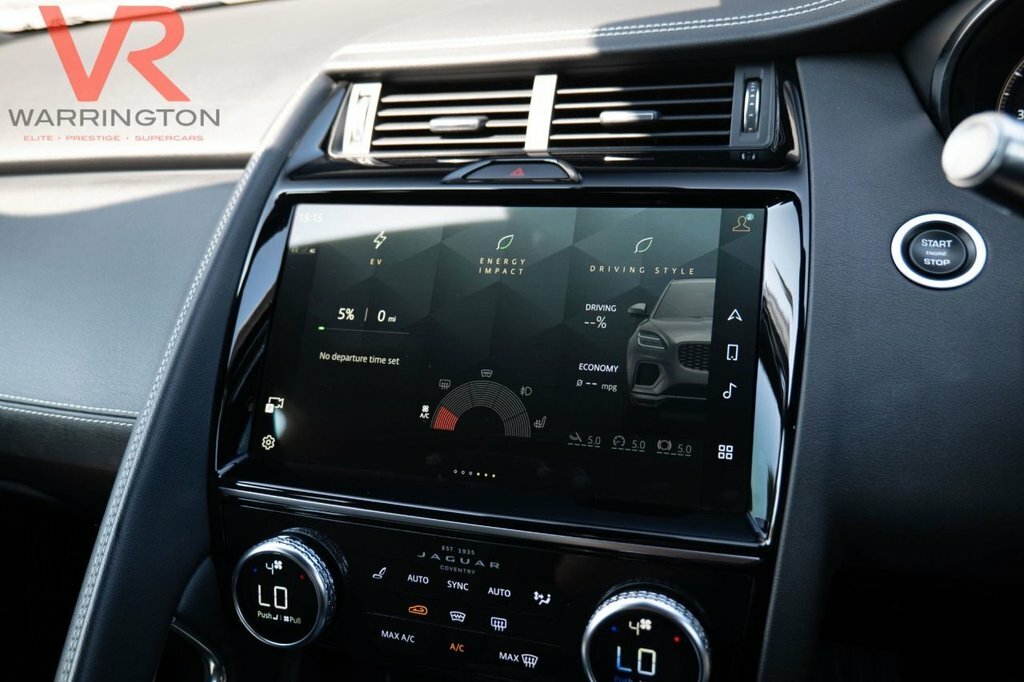 Jaguar E-Pace 2.0 P200 R-dynamic Hse Blue #26