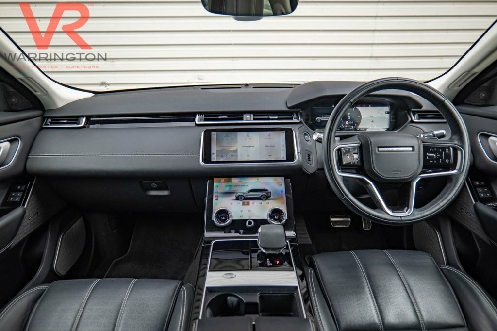 Land Rover Range Rover Velar 2L R-dynamic Hse White #2