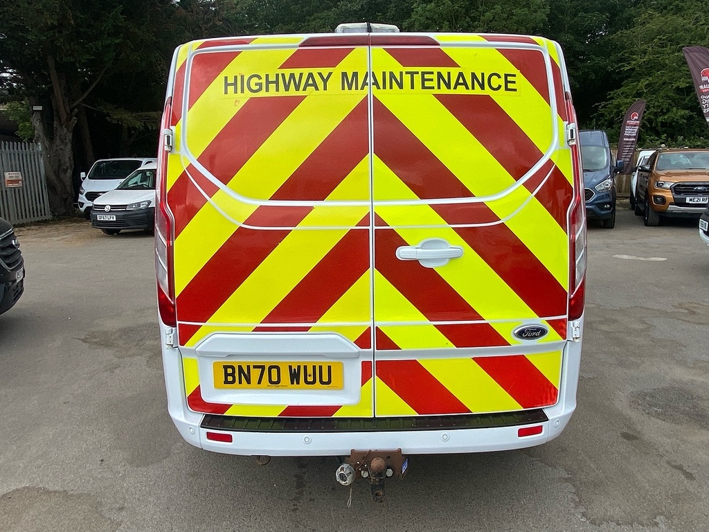 Ford Transit Custom 320 Ecoblue Limited Combi Van 2.0 BN70WUU White #6