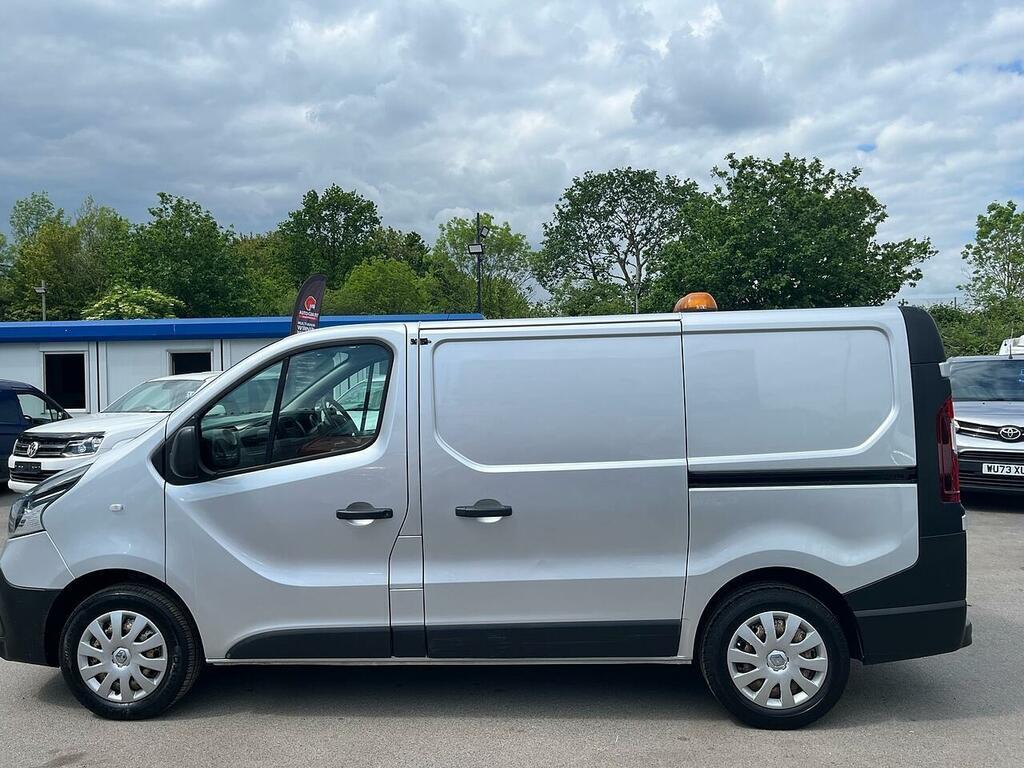 Renault Trafic 1.6 Dci 27 Business Panel Van Sw SC19JCV Silver #4